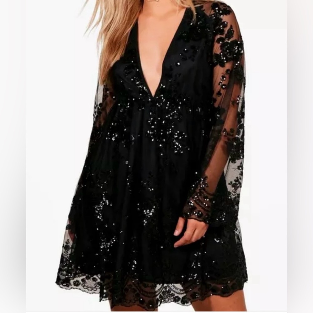 Boohoo Plus Black Sequin Skater Dress 2X Wrap V-Neck Sheer Sleeve NWT